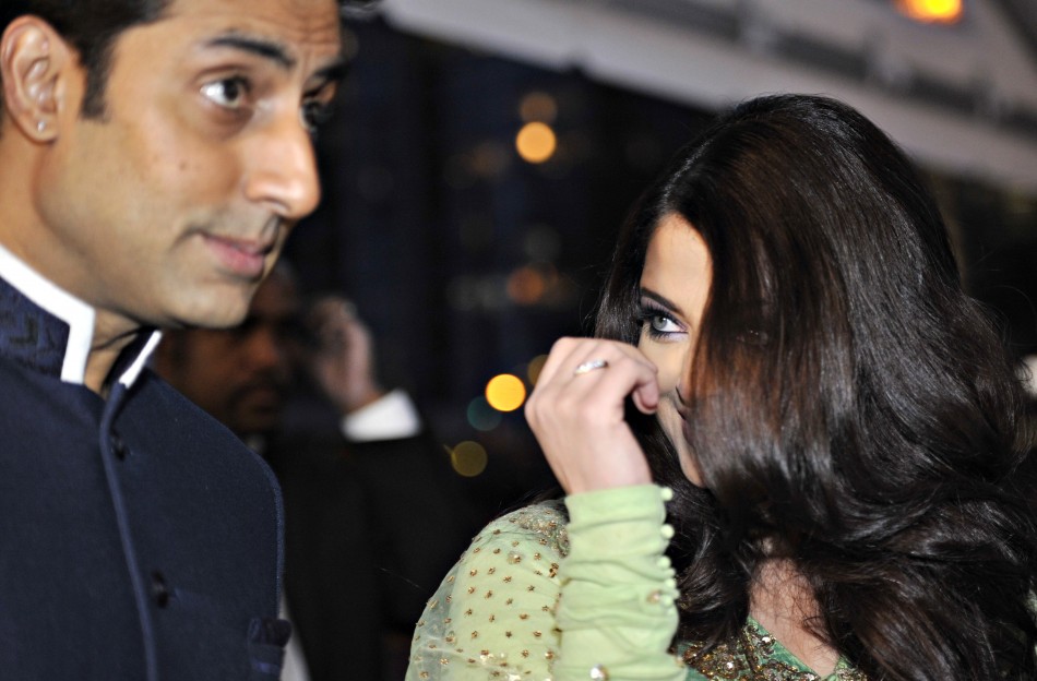 Abhishek Bachchan to join Aishwarya Rai Bachchan in London?
